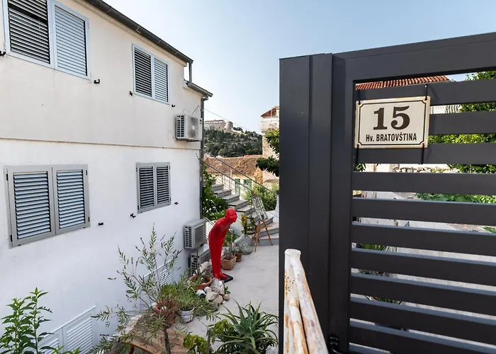 Apartment Yukka Comfor Center Hvar With Parking *